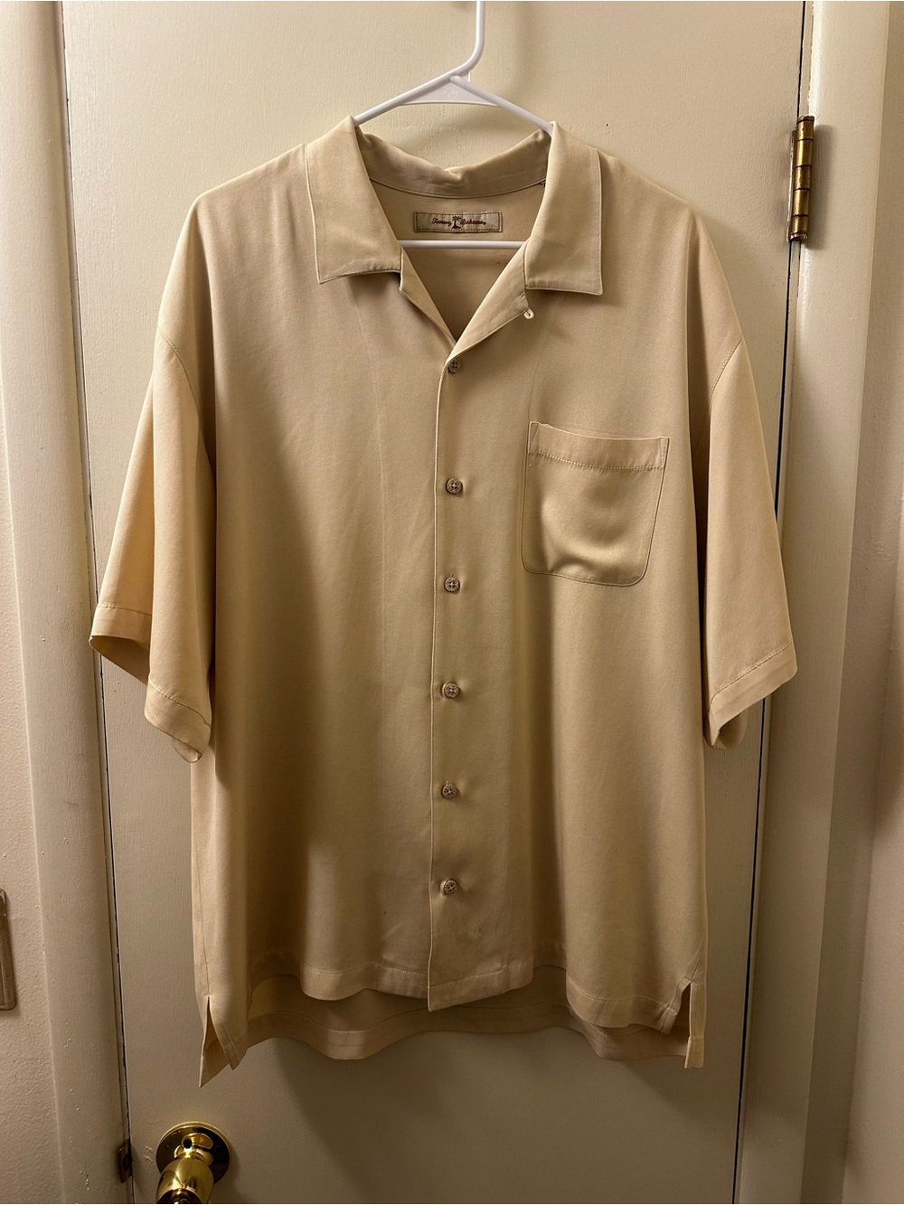 100% Silk Tommy Bahama Light Beige Short-Sleeve Camp Shirt